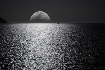 21.Yüzyılın En Uzun Tam Ay Tutulması