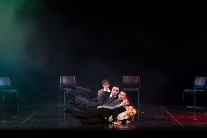 Apollo ve Dafne Sahne Kantatı, İDOB